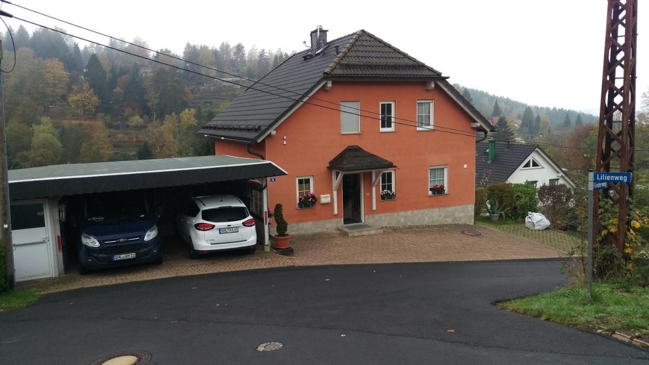 Ferienwohnung Fliederweg Suhl Buitenkant foto